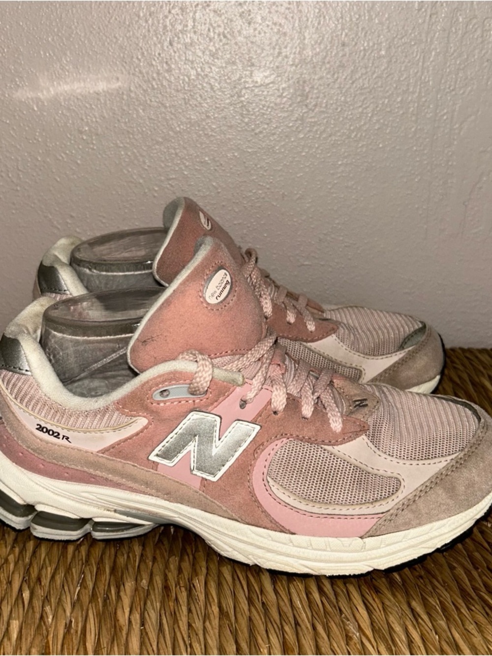 New Balance 2002r Pink sand  Women's 2002R Sneakers